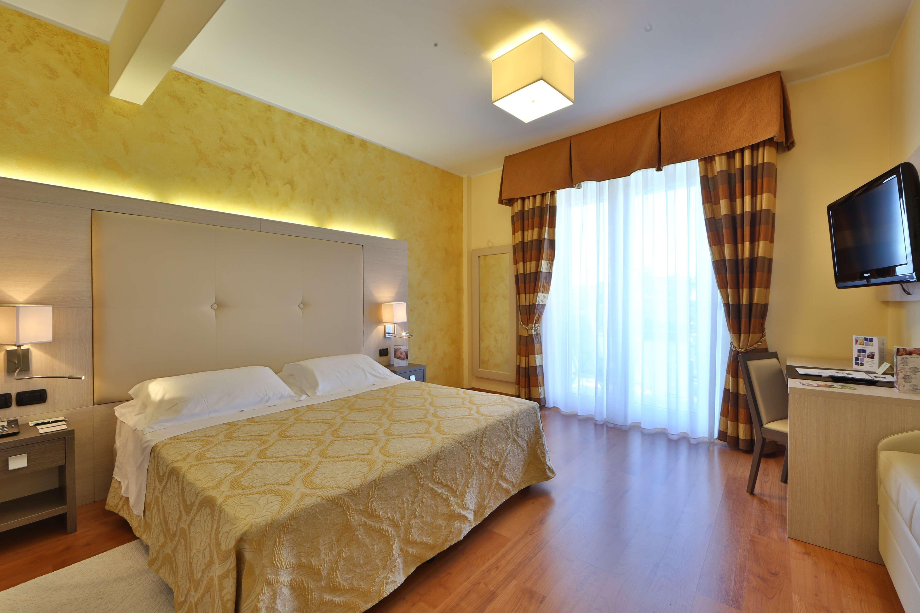 Best Western Plus Tigullio Royal Rapallo Exterior photo